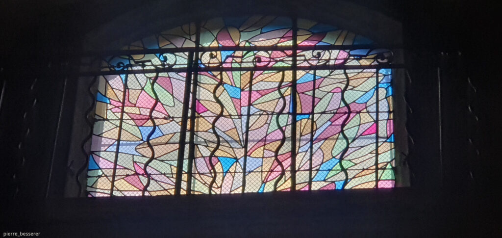 Vitrail Trinité La Palud