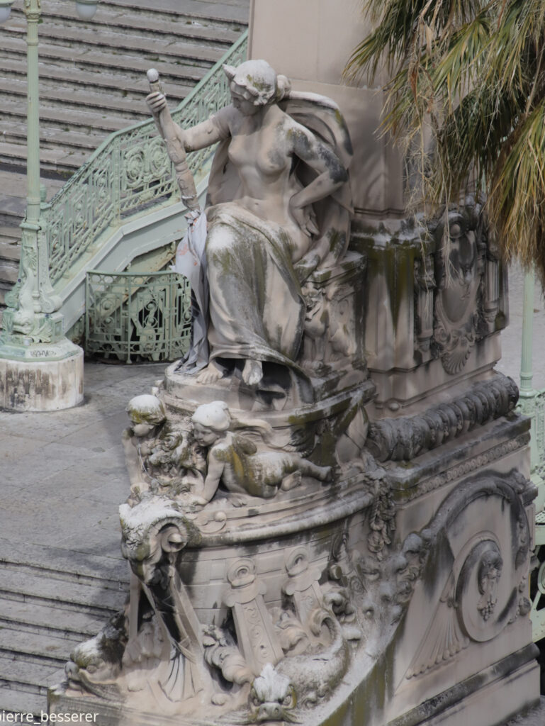 Escalier monumental Saint-Charles