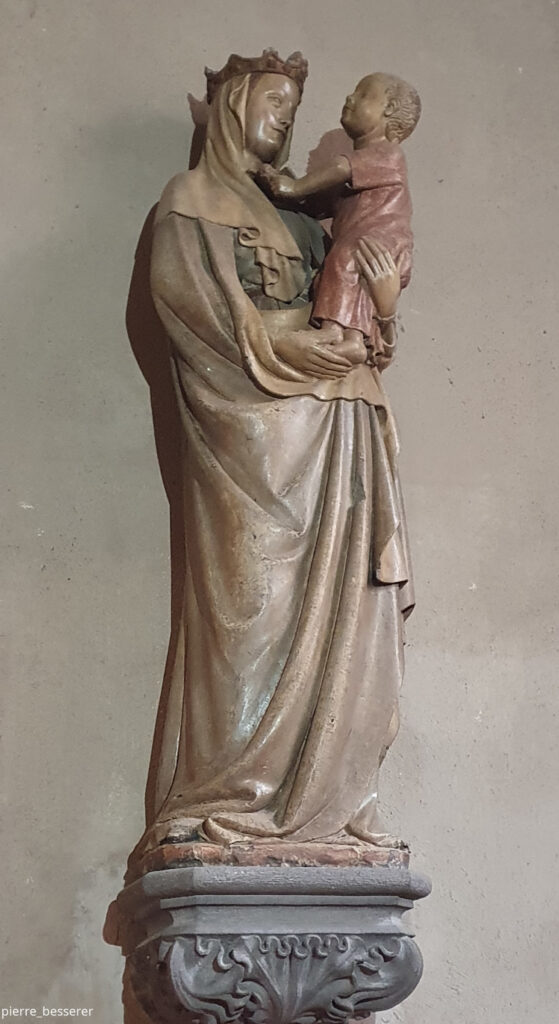 La Vierge à l'oiseau